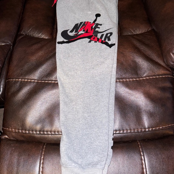 Youth Jordan Sweat Pants - Picture 2 of 6